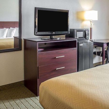 Econo Lodge Ames Luaran gambar