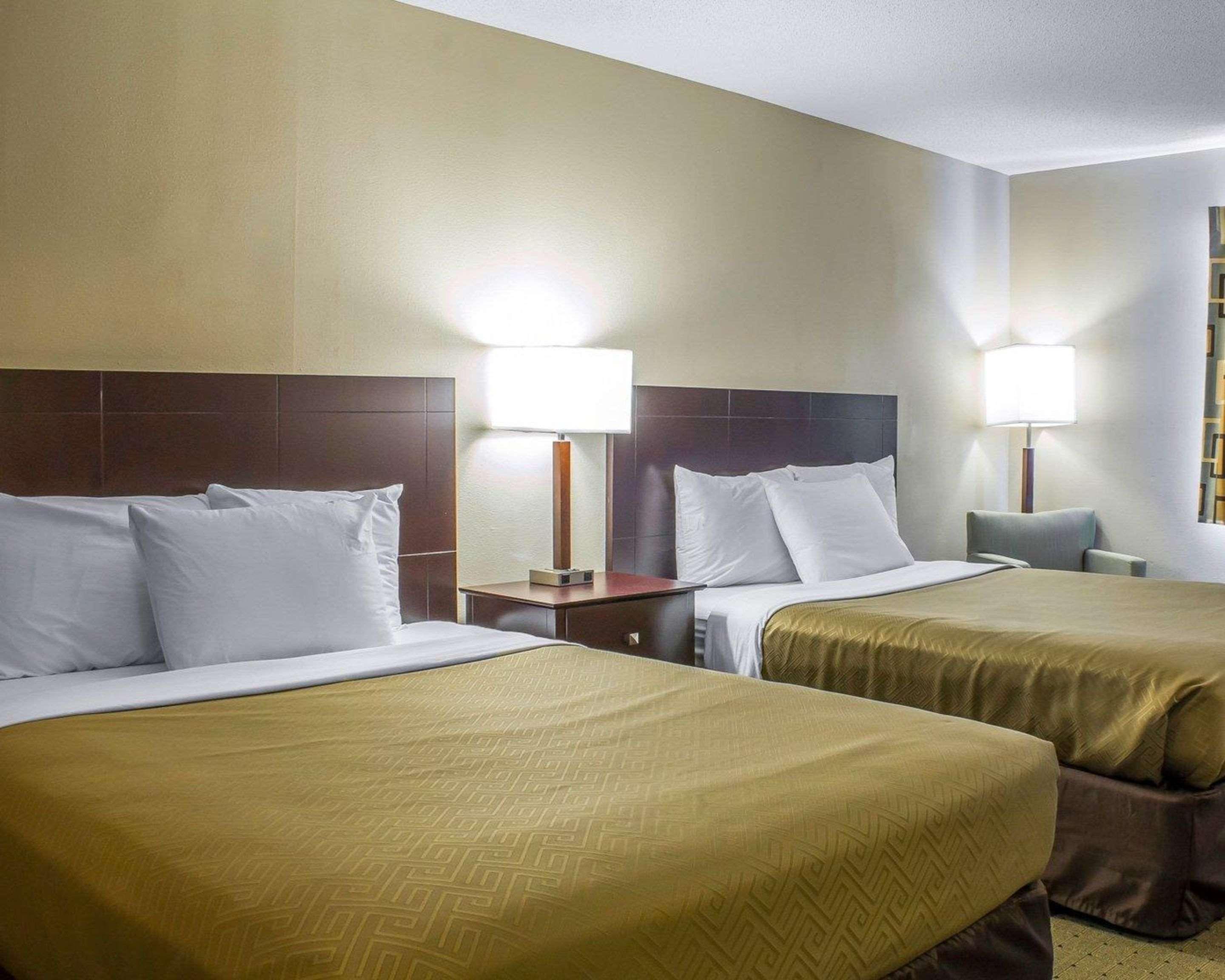 Econo Lodge Ames Luaran gambar