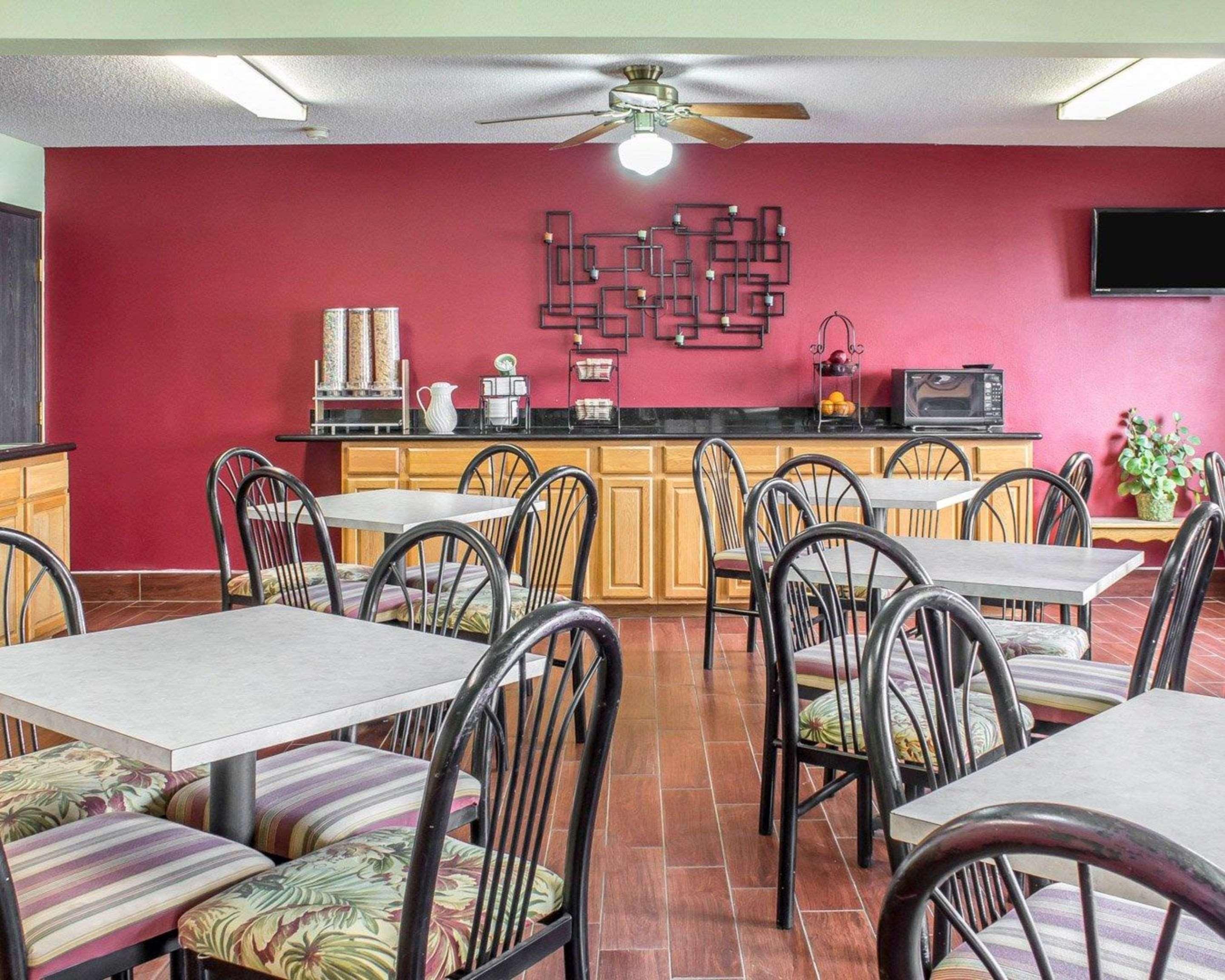 Econo Lodge Ames Luaran gambar
