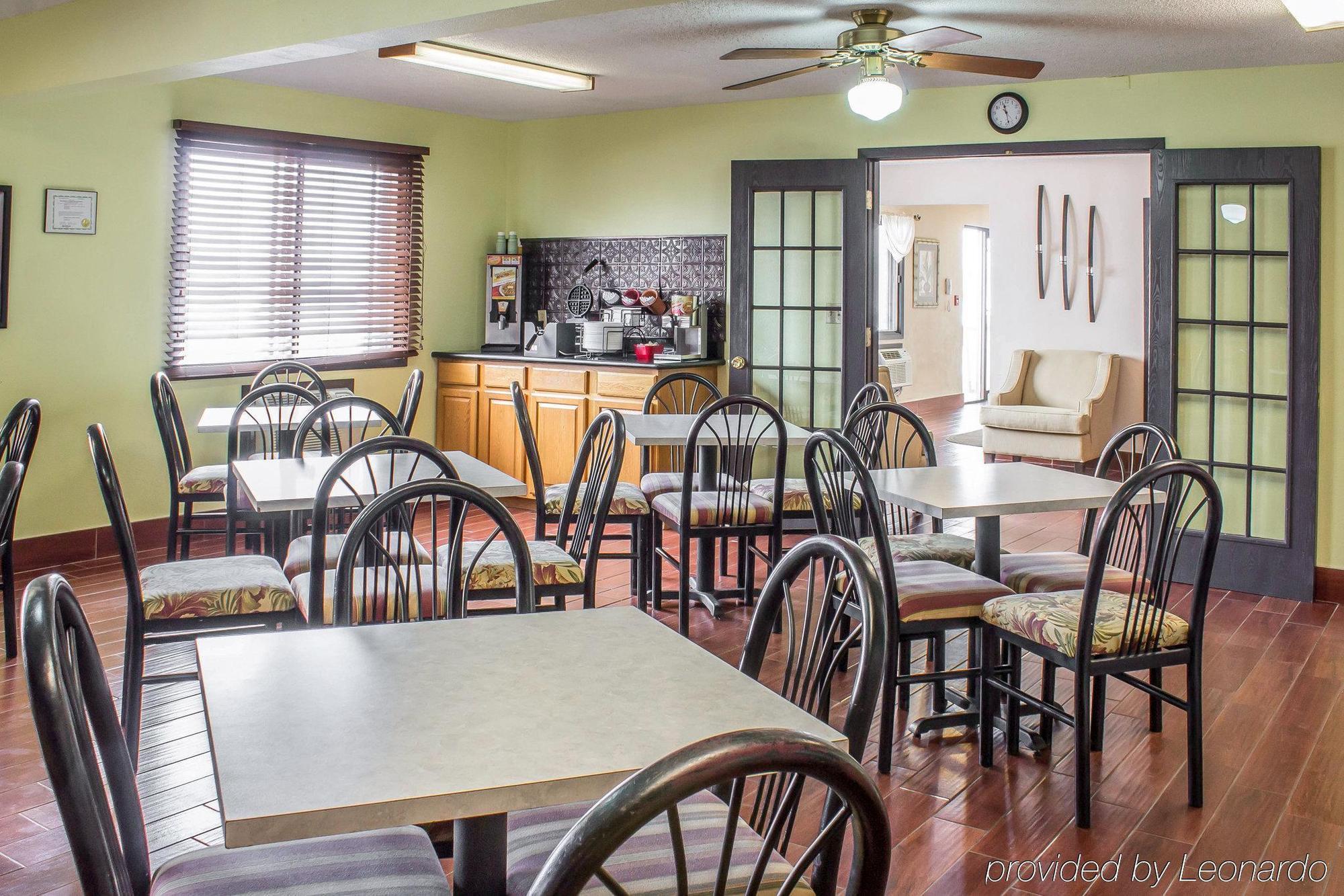 Econo Lodge Ames Luaran gambar