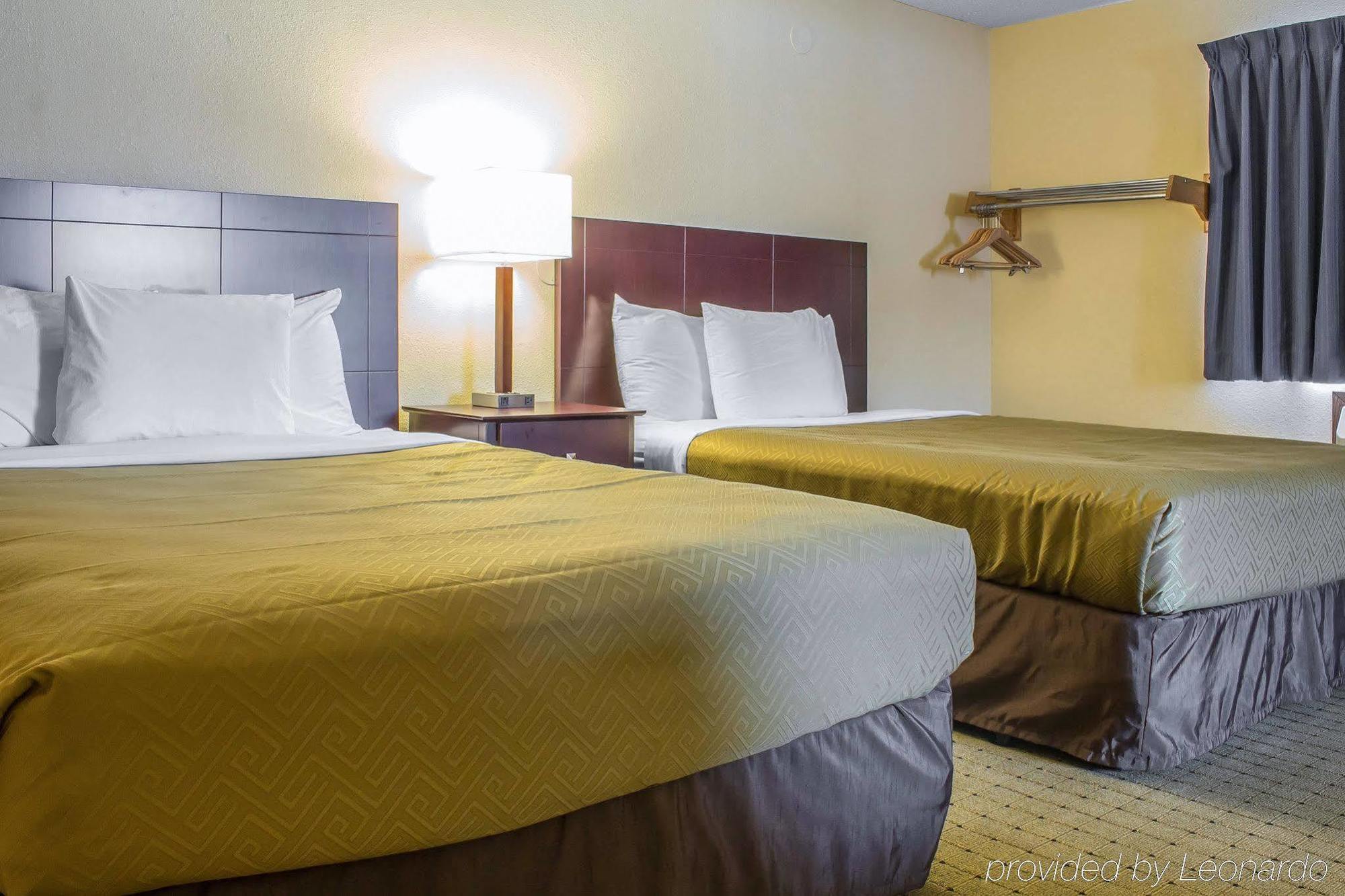 Econo Lodge Ames Luaran gambar